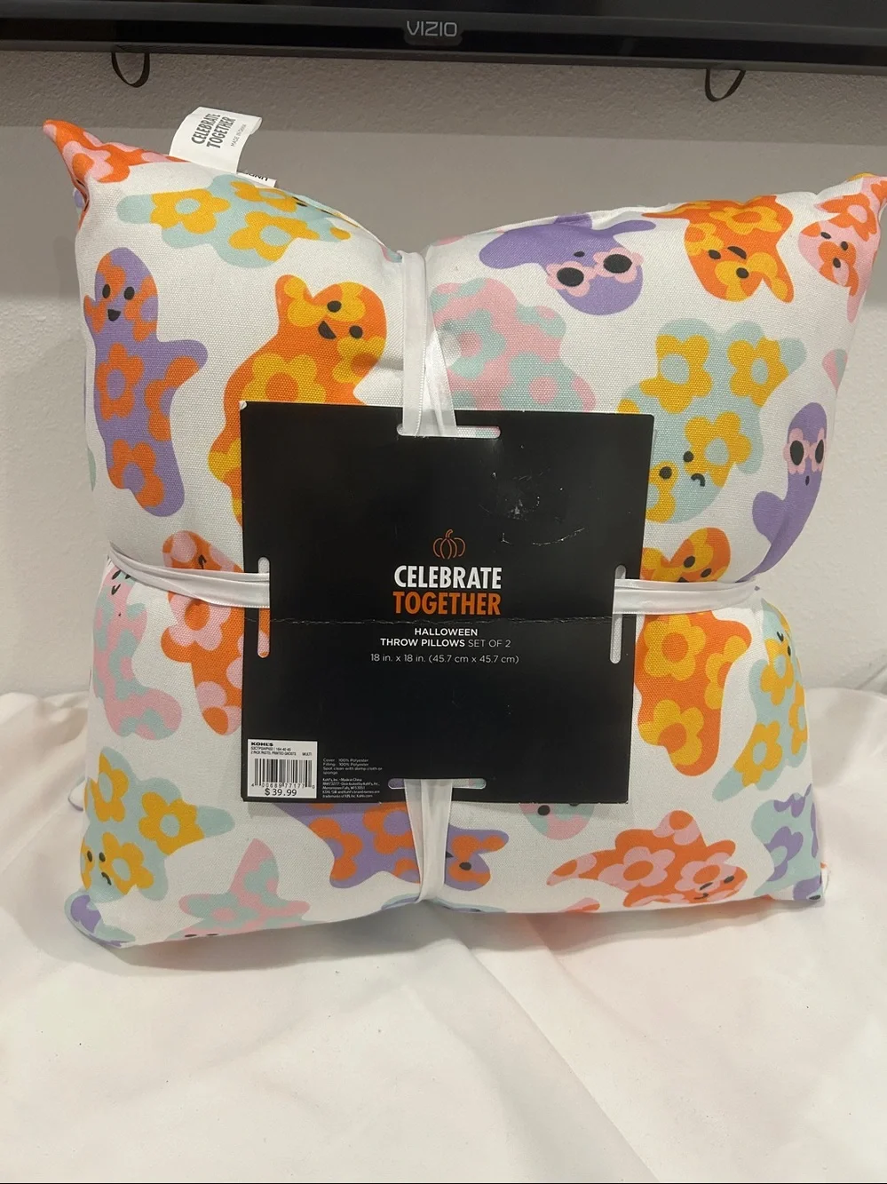 NWT Celebrate Together™ Halloween Ghosts Decorative Pillow Set